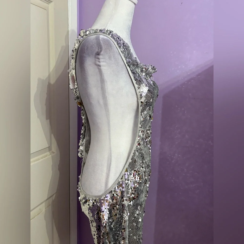 One Shoulder Sequin Clubbing Dress - Picture 2 of 5